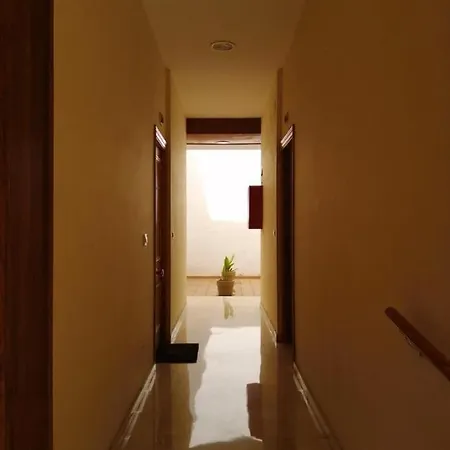 Wish Morera إشبيلية